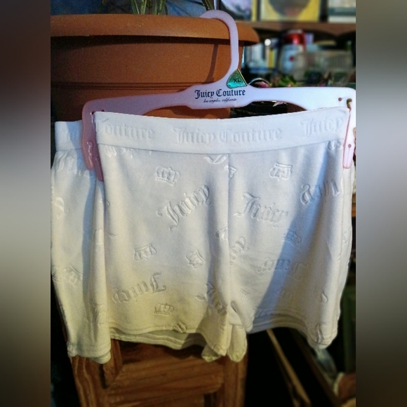 NEW JUICY COUTURE pj / shorts - Picture 4 of 6